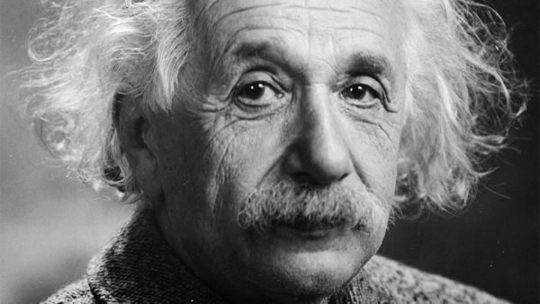 Что скрывает биография Эйнштейна