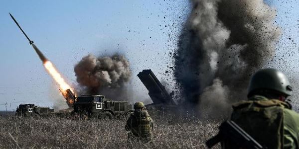 Небольшие, но сильные "укусы". Россия применила новую стратегию на Украине (Le Figaro, Франция)