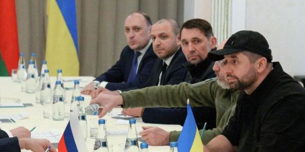 "Придется договариваться". В Евросоюзе призвали Киев трезво оценить будущее (Politico, США)